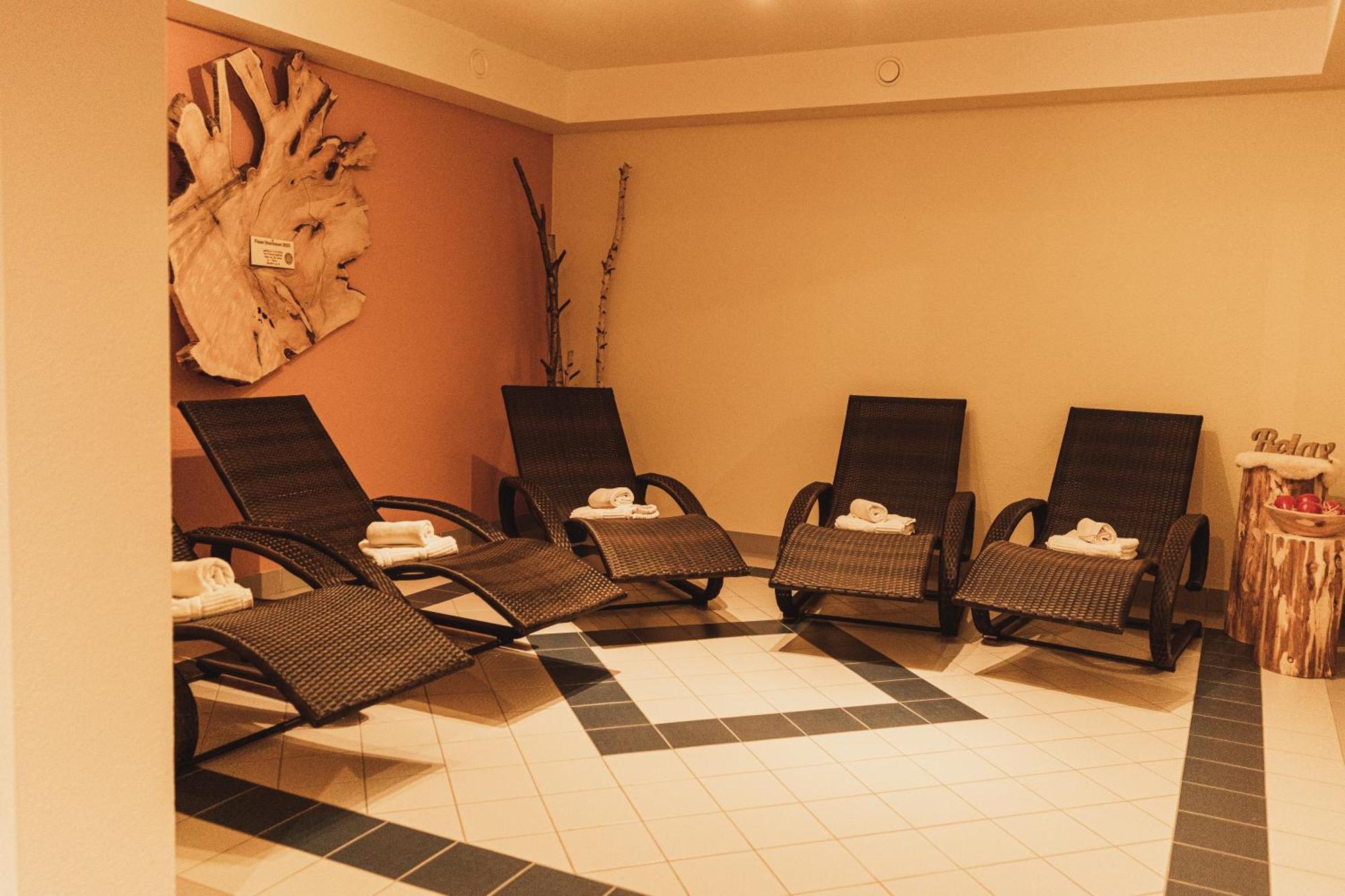 Pension Truya - Hof Fiss Bagian luar foto