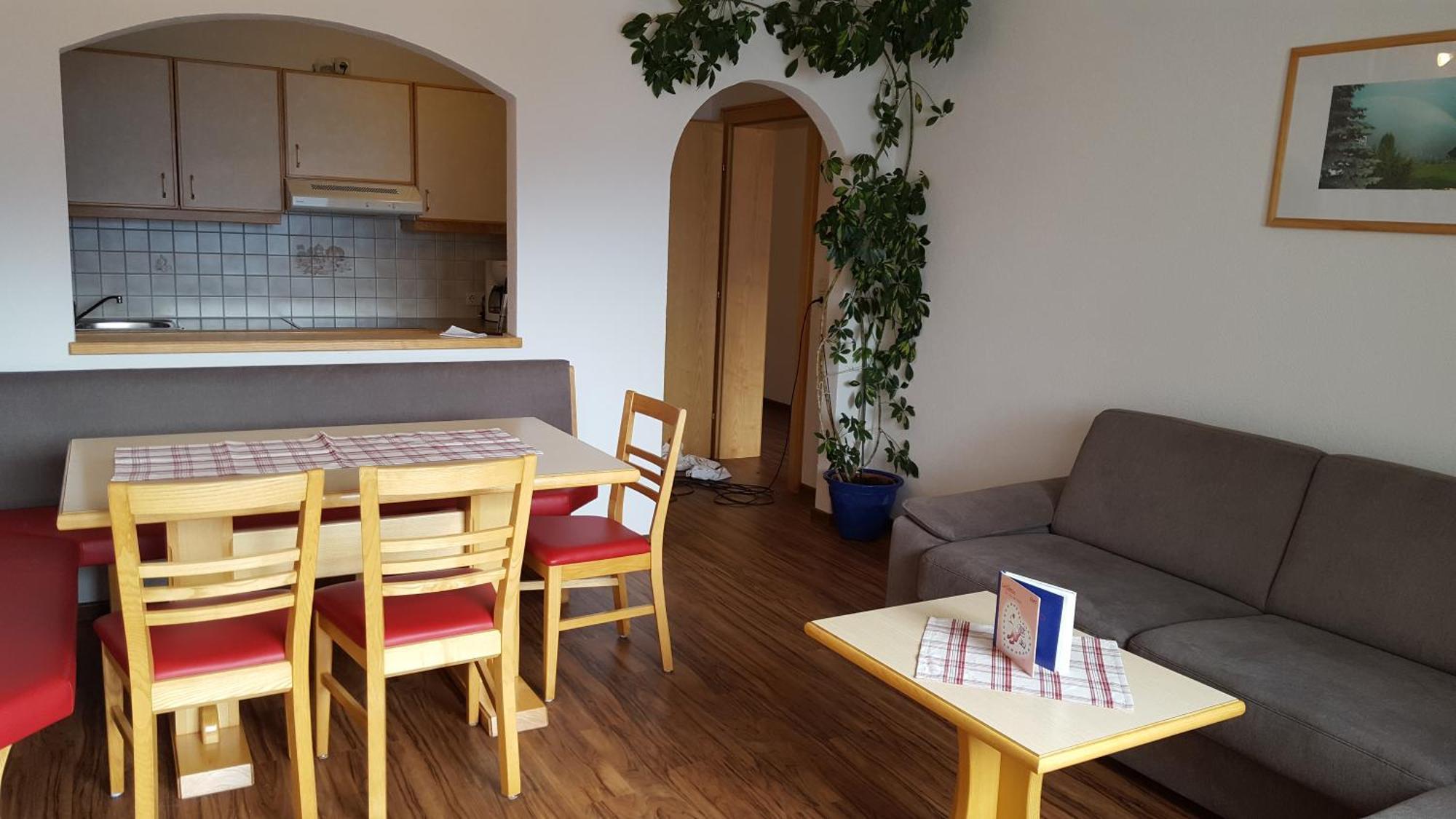 Pension Truya - Hof Fiss Bagian luar foto
